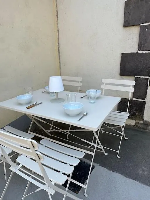Au Puy De Paugnat Villa Charbonnieres-les-Varennes