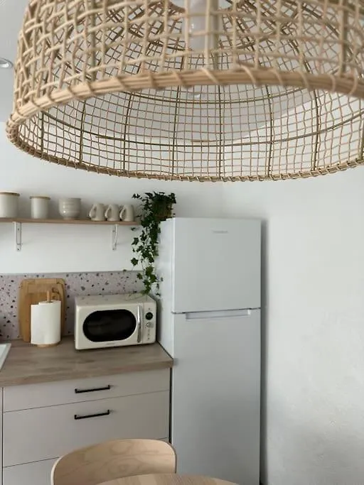 Au Puy De Paugnat Villa Charbonnieres-les-Varennes Holiday home