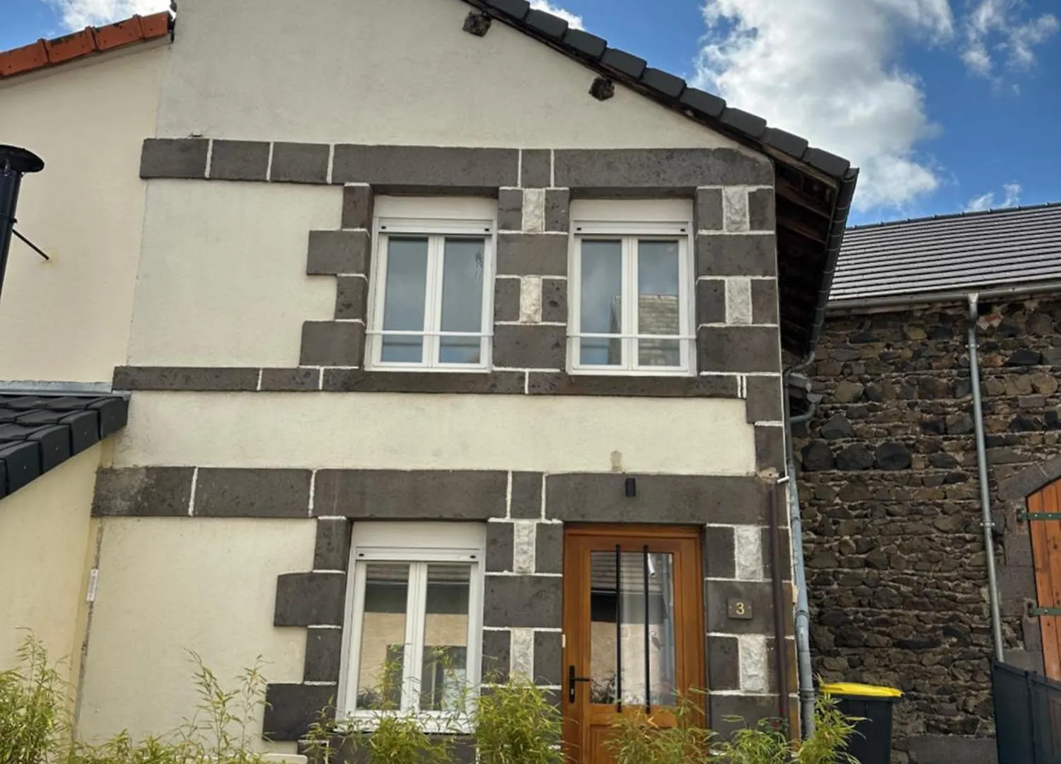 Au Puy De Paugnat Villa Charbonnieres-les-Varennes Holiday home